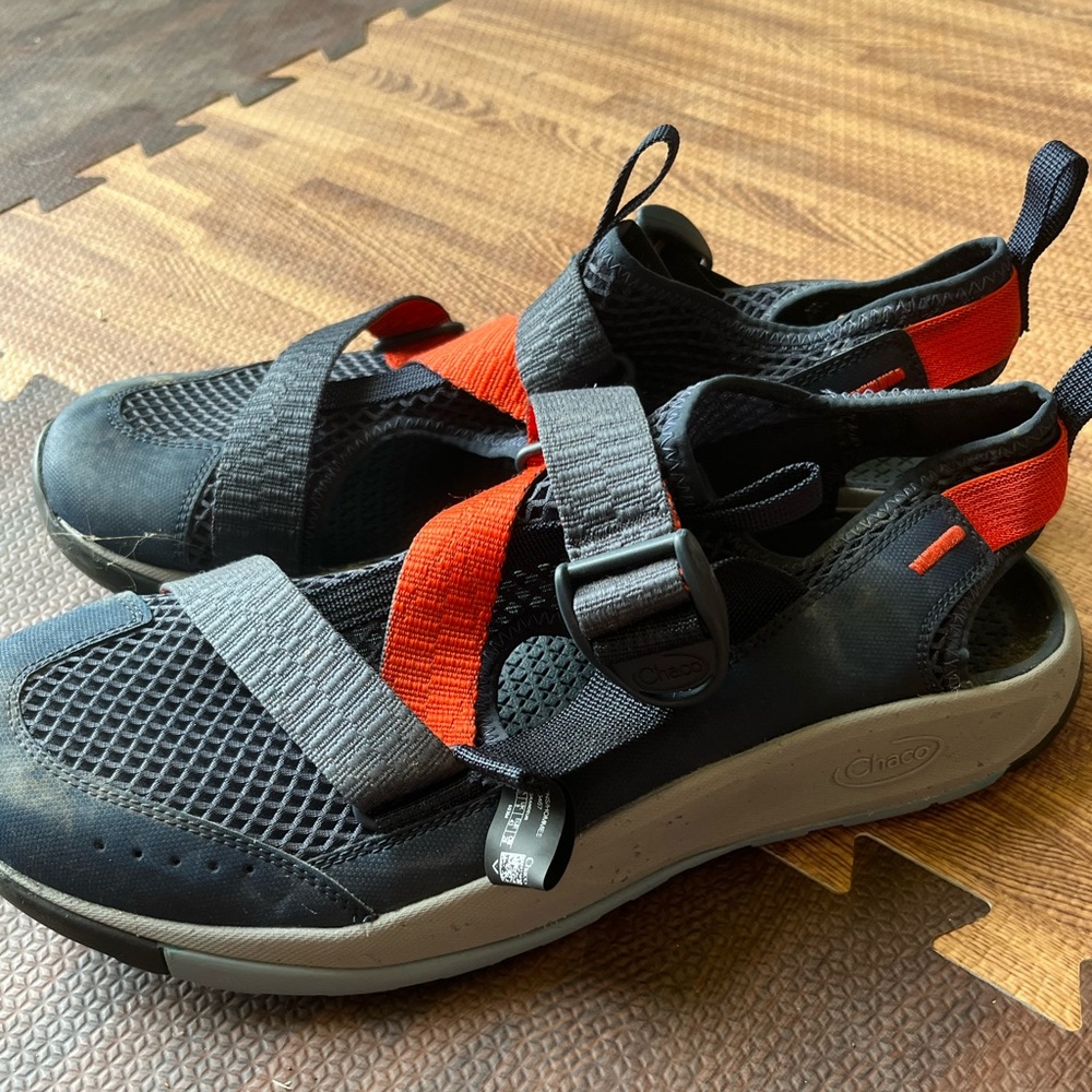 Mens Chaco’s